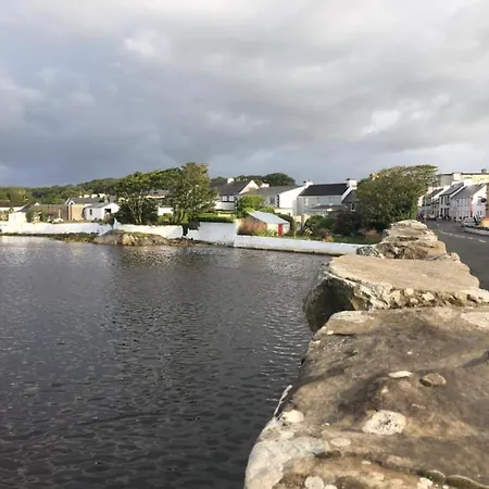 Country house Townhouse Malin