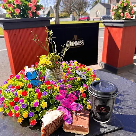 Townhouse 컨트리하우스 *